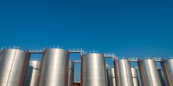 Caldereros · Calderería · Calderas · Tolvas · Cisternas · Depósitos Maçanet de Cabrenys · Fabricación de Columnas y Autoclaves