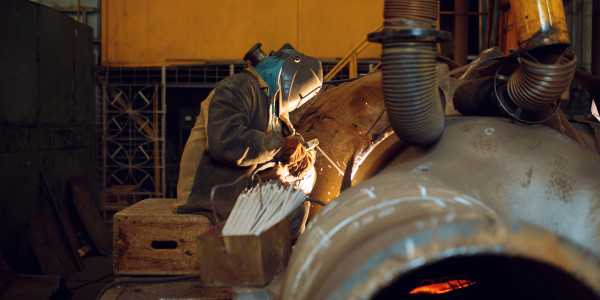 Soldadores · Soldadura Electrodo, Tig, Mig, Mag, Arco Submerso Campmany · Reparar / Reparación de grietas o fisuras en piezas metálicas