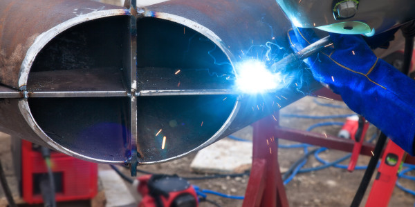 Soldadores · Soldadura Electrodo, Tig, Mig, Mag, Arco Submerso Campmany · Reparación y Mantenimiento de Estructuras y Equipos