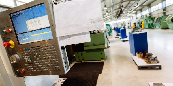 Torneros, Mecanizados, Matriceros, Control Numérico Porqueres · Programación de tornos CNC para fabricar piezas en serie